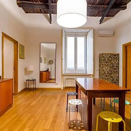 Evaref House