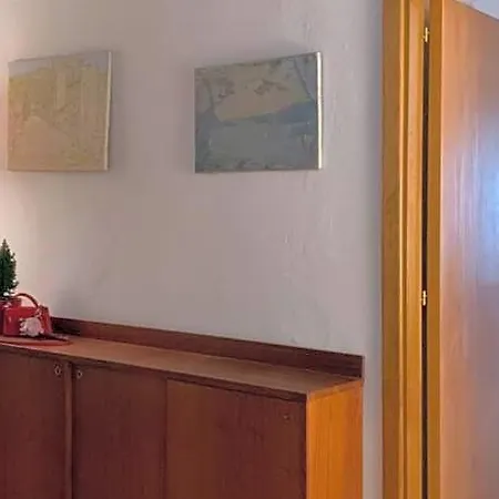 Evaref House