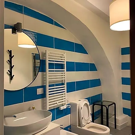 Evaref House Ξενοδοχείο 4*