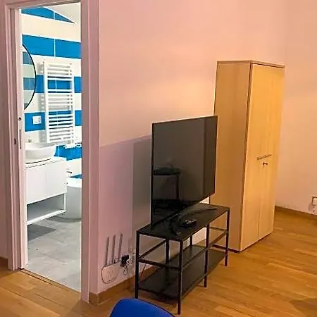 Ξενοδοχείο Evaref House